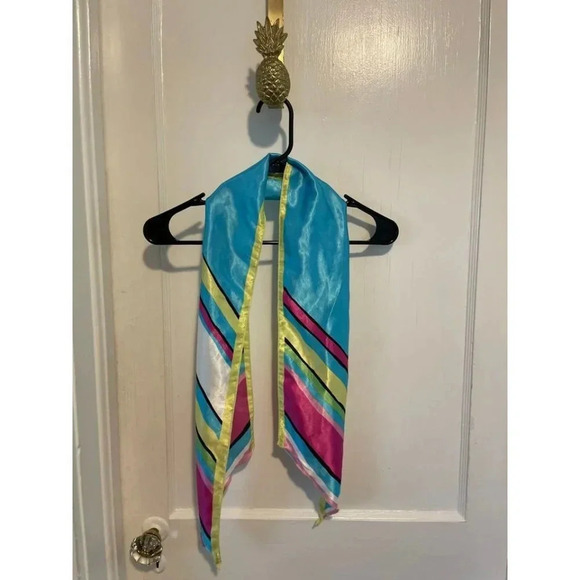 Women's Scarf Accessory - Picture 1 of 6